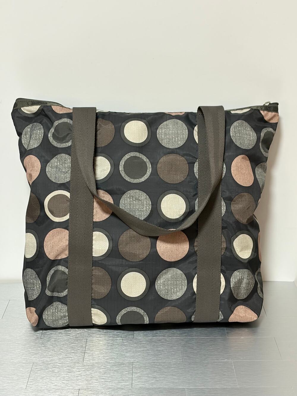 LeSportsac Large Zip Tote Gray Taupe Dot Print Nylon Travel Shoulder Bag EUC